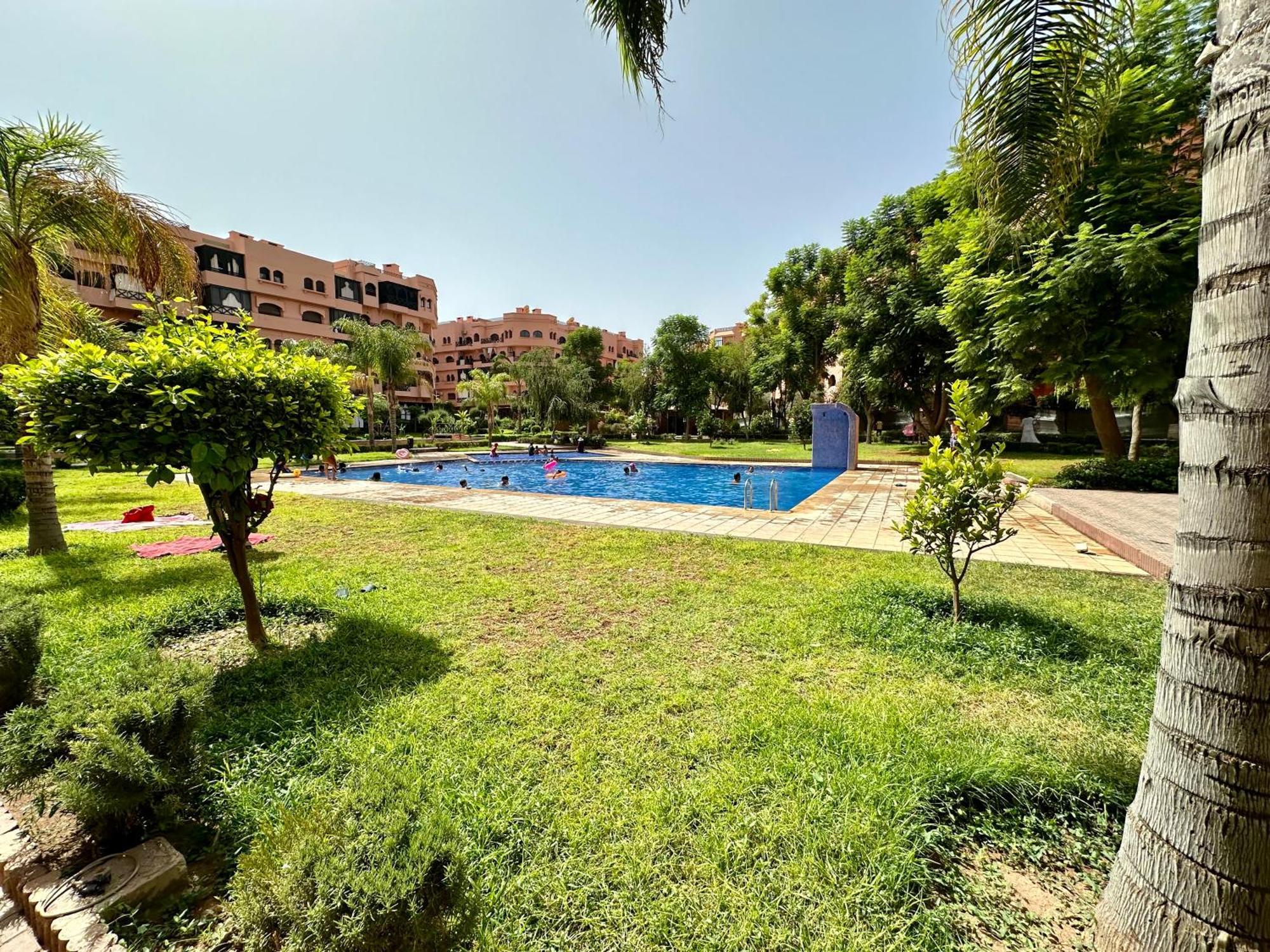 Oasis De Detente Avec Terrasse Et Vue Sur Piscine Marrakesch Exterior foto