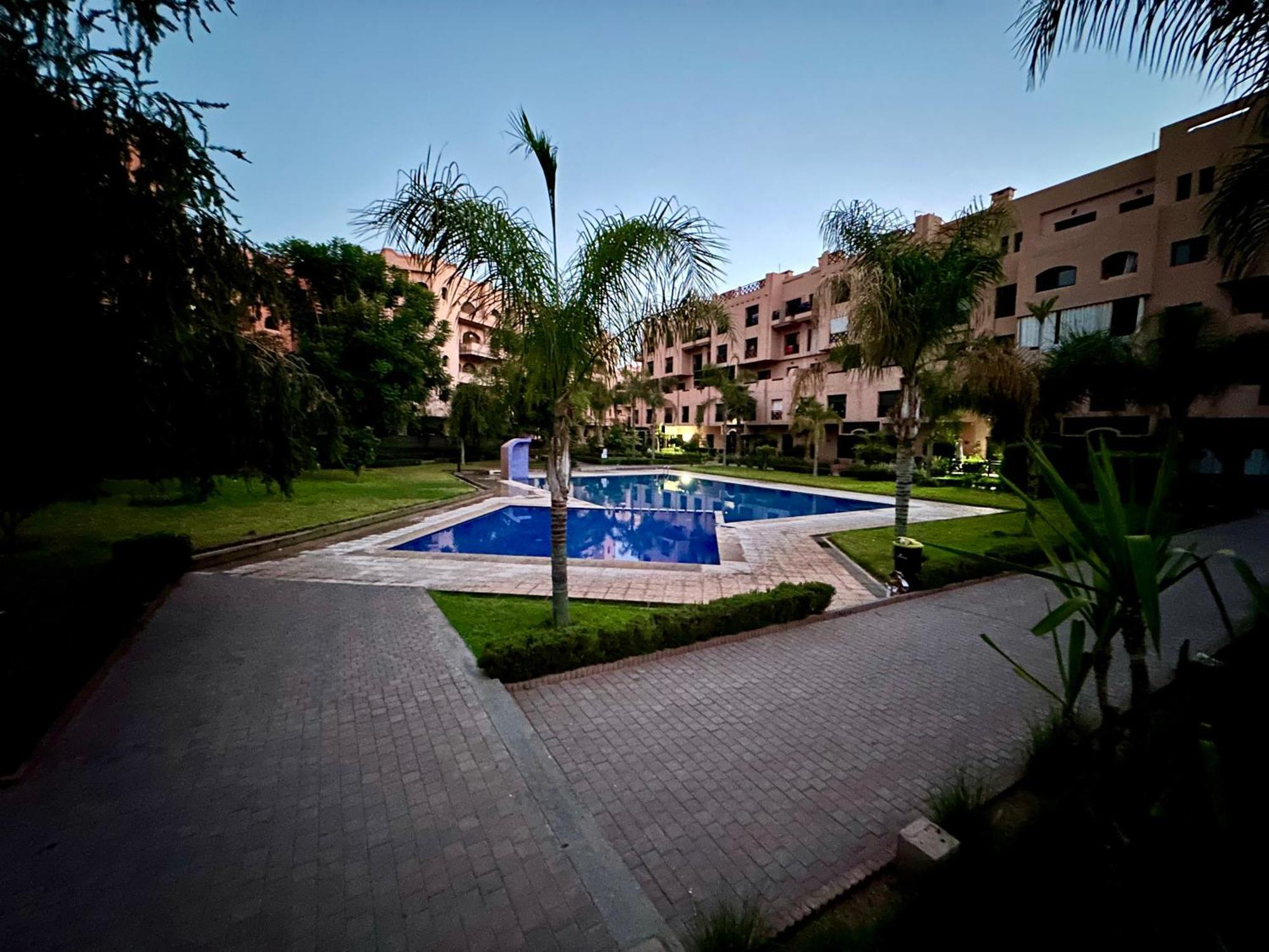Oasis De Detente Avec Terrasse Et Vue Sur Piscine Marrakesch Exterior foto